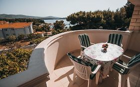 Apartments Visnjic